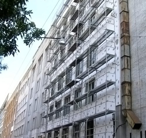 Адміністративна споруда по  вул. Стороженка 2008 р.
